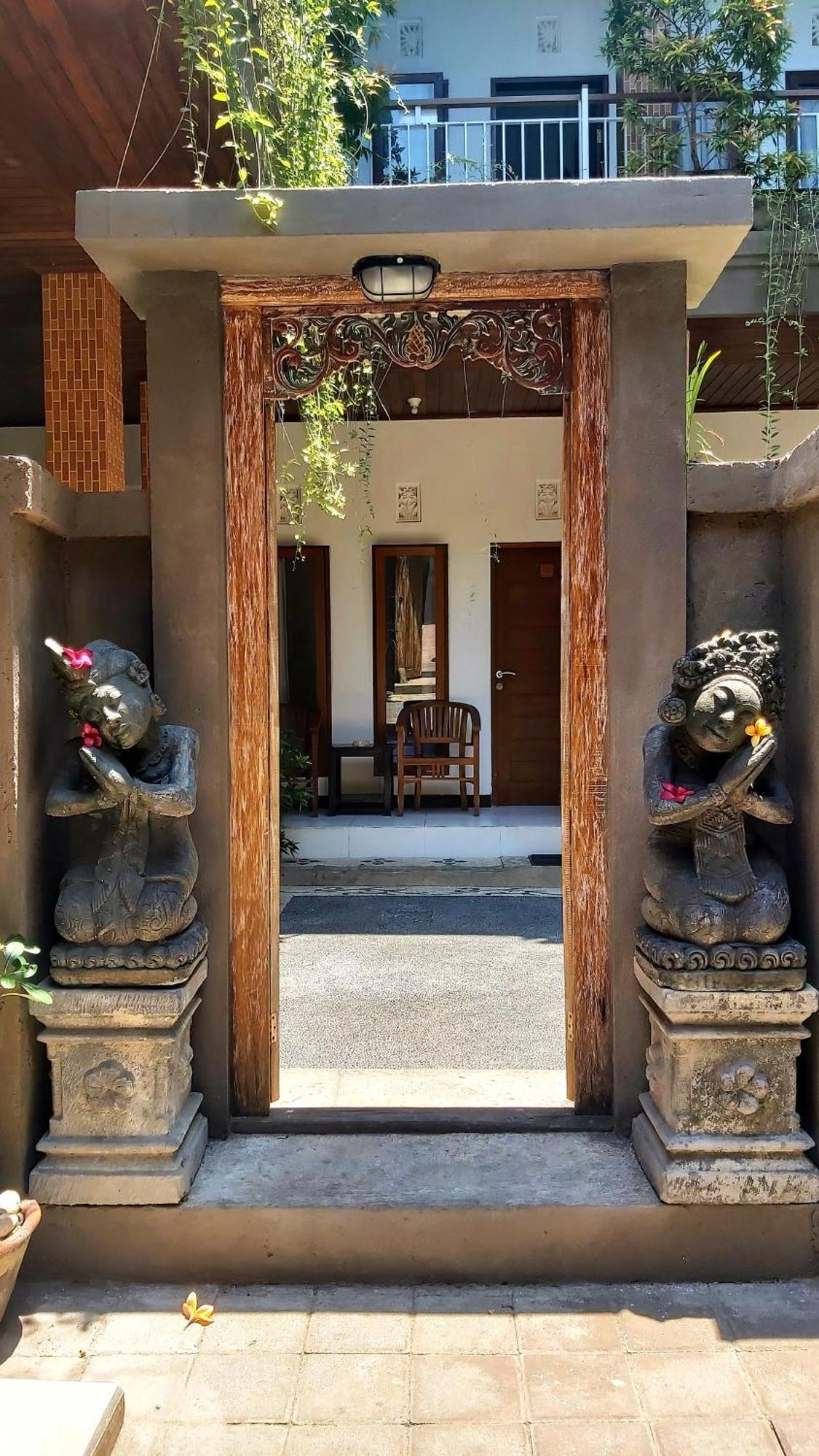 Hotel Genta House Kuta Lombok Zewnętrze zdjęcie